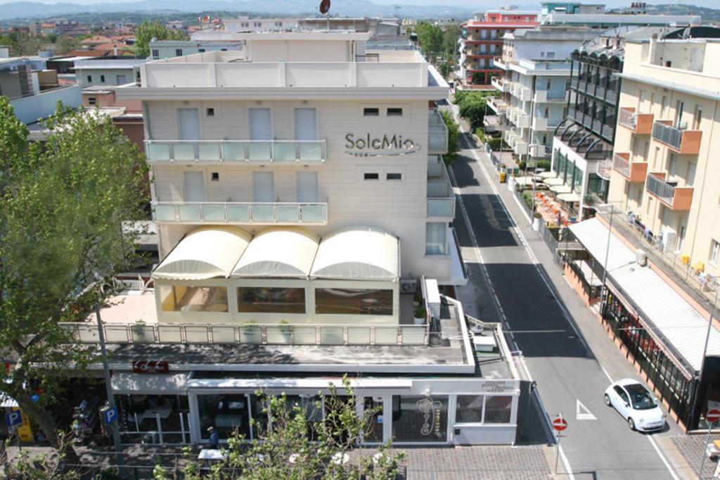 Hotel Sole Mio Rimini Exterior foto